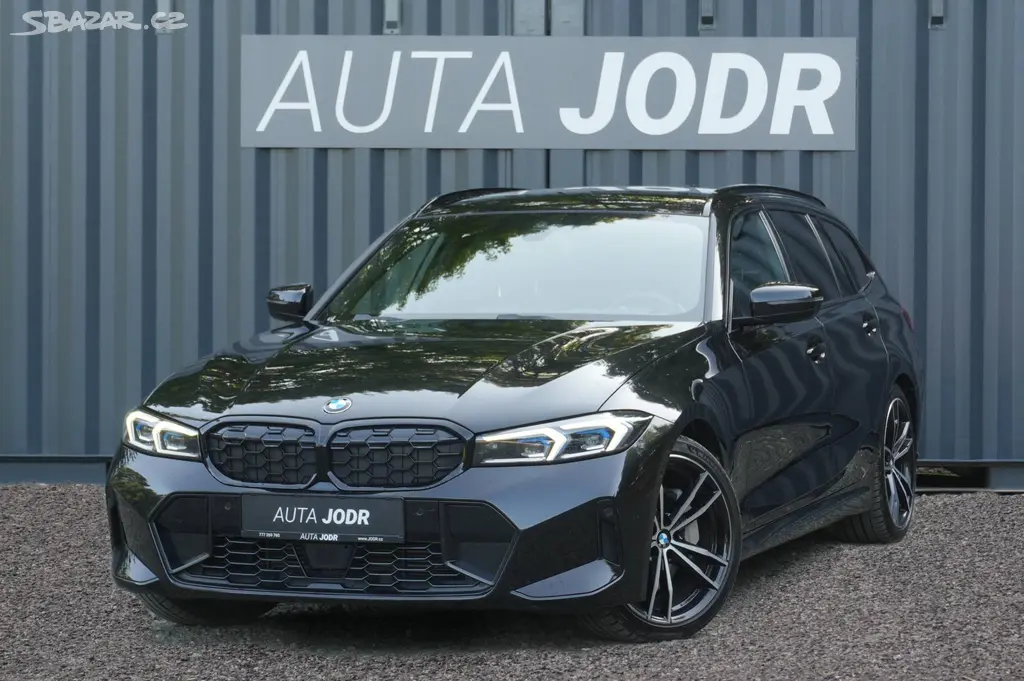 BMW Řada 3, 330d xDrive, Tažné, Kamera